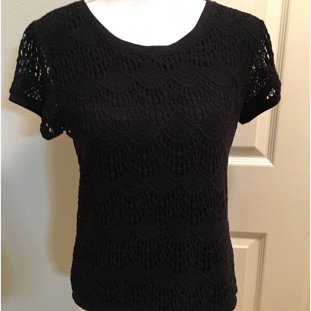 89th & Madison Lace Overlay Top
